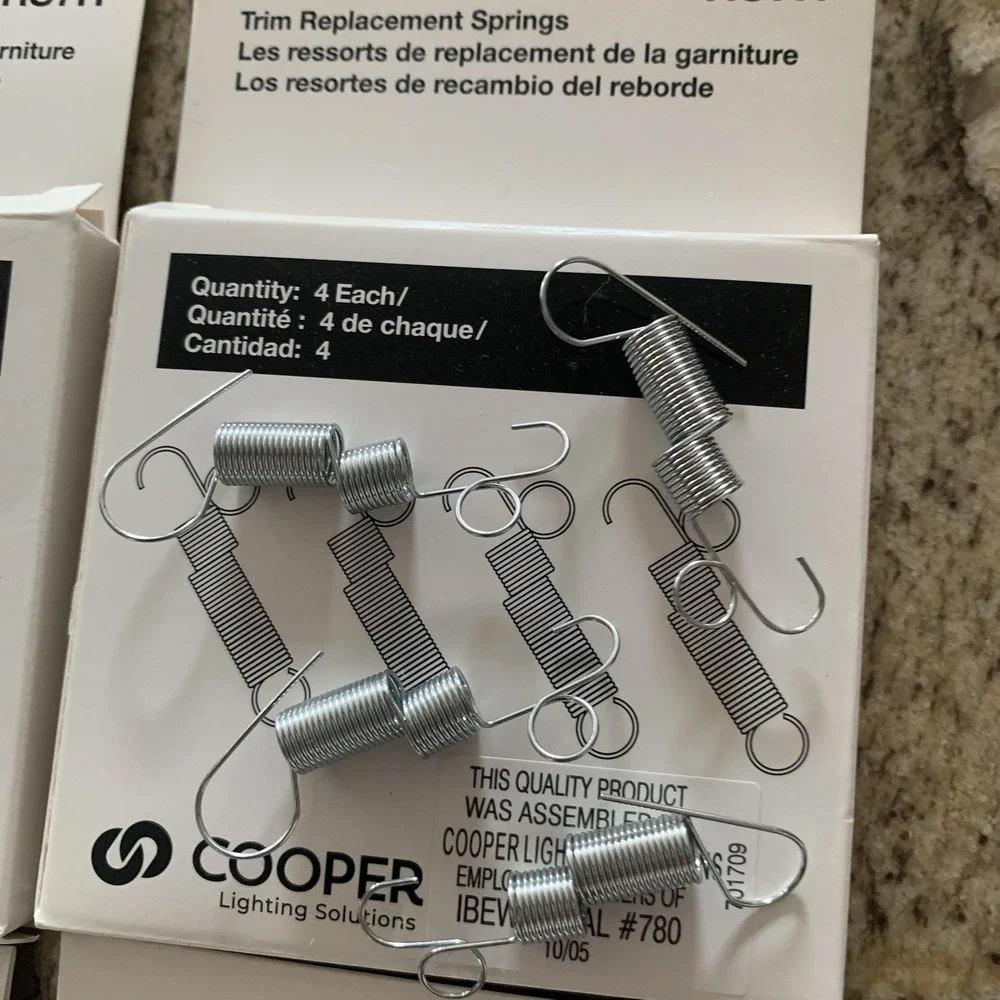 Halo Recessed Lighting Replacement Trim Springs RS7H 5 Packages - 20 Total New